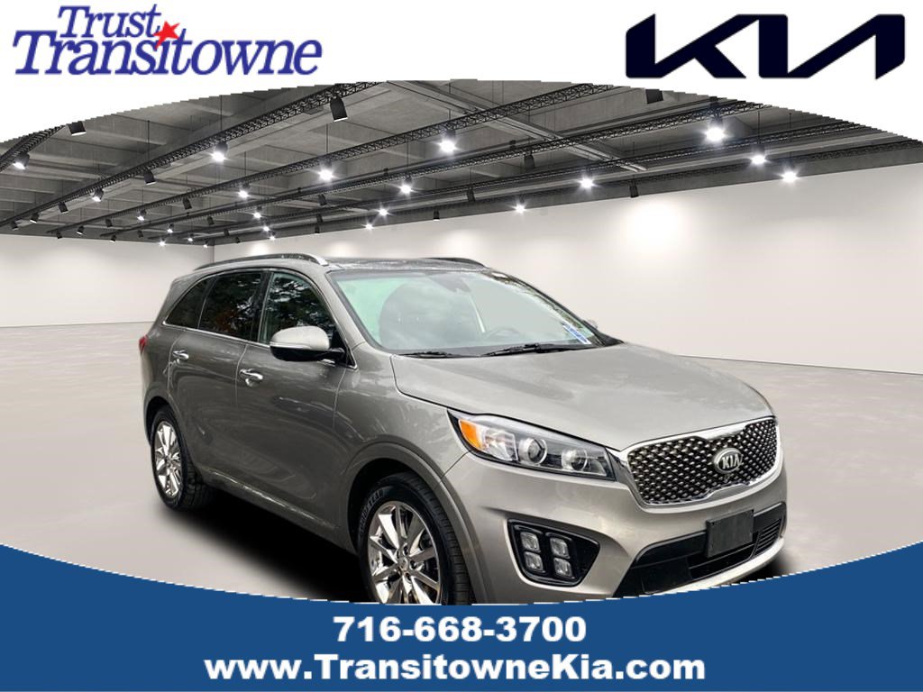 2017 Kia Sorento SXL's photo