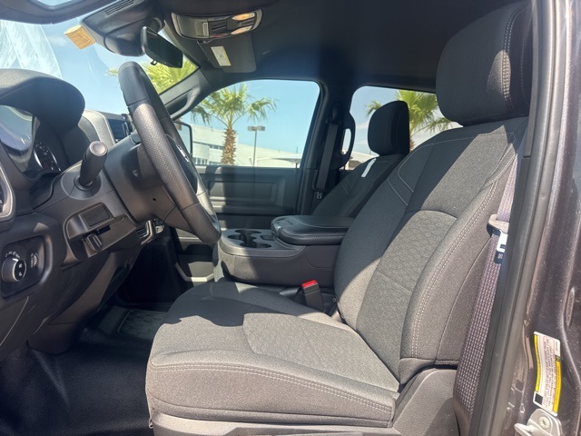 2025 Ram 3500 Tradesman photo 16