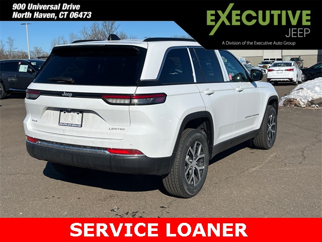 2025 Jeep Grand Cherokee Limited photo 2