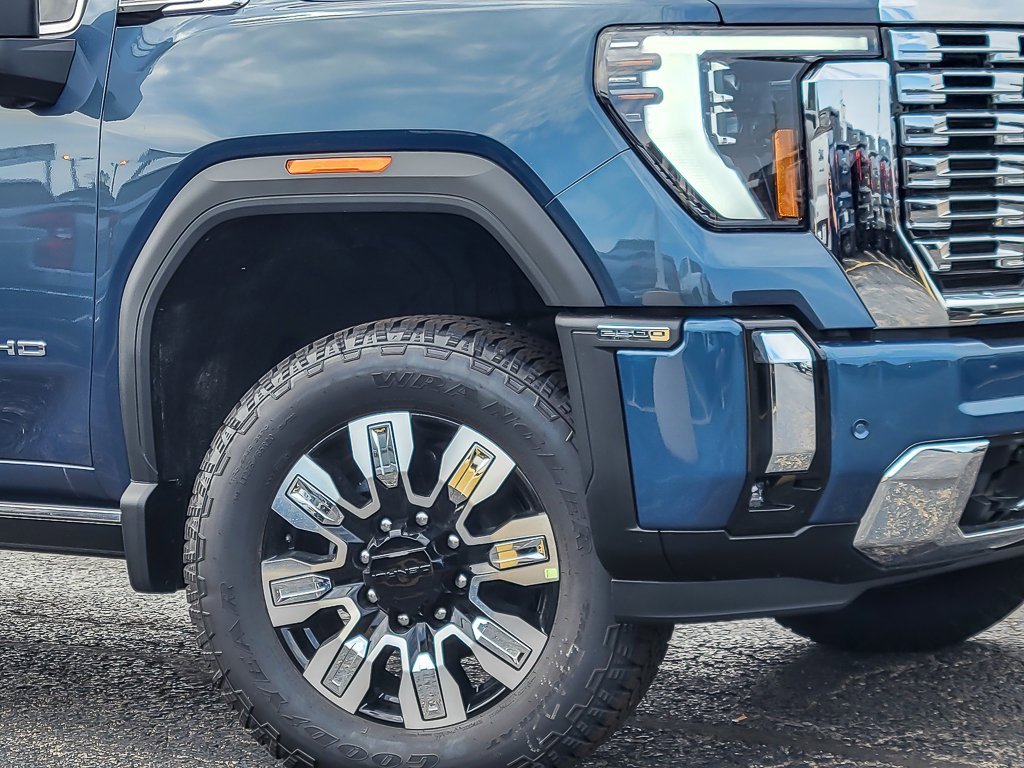 2026 Gmc Sierra 2500 HD Denali photo 3