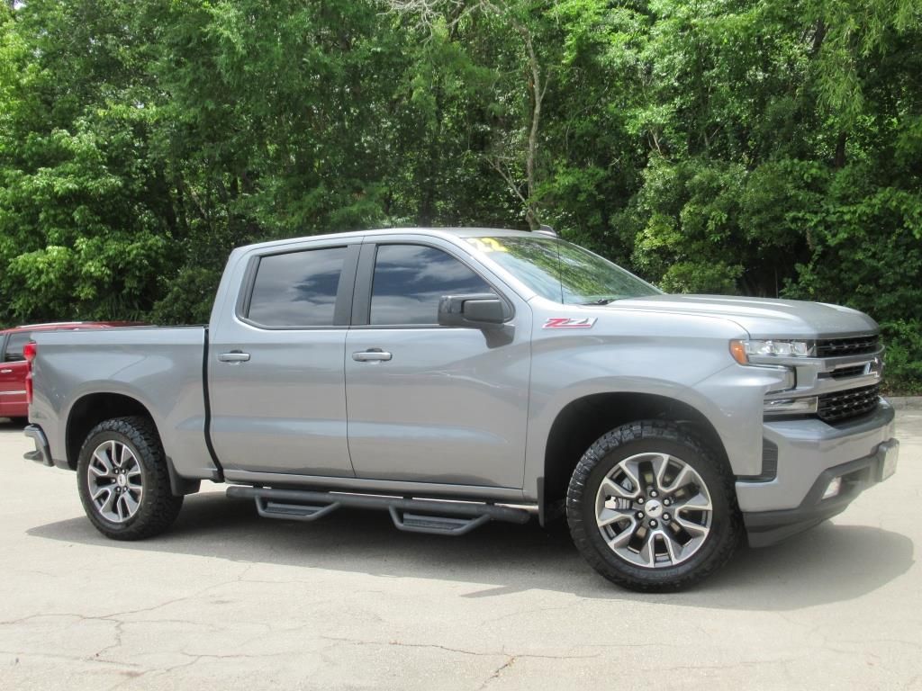 2022 Chevrolet Silverado 1500 RST photo 2