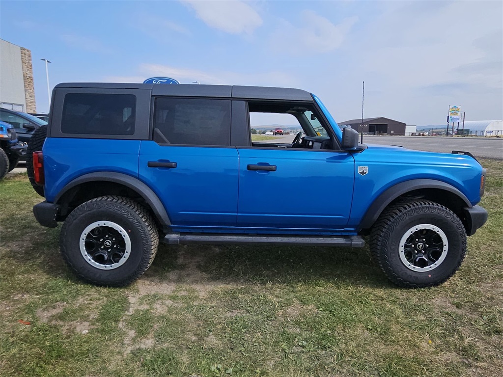 2024 Ford Bronco Big Bend photo 11