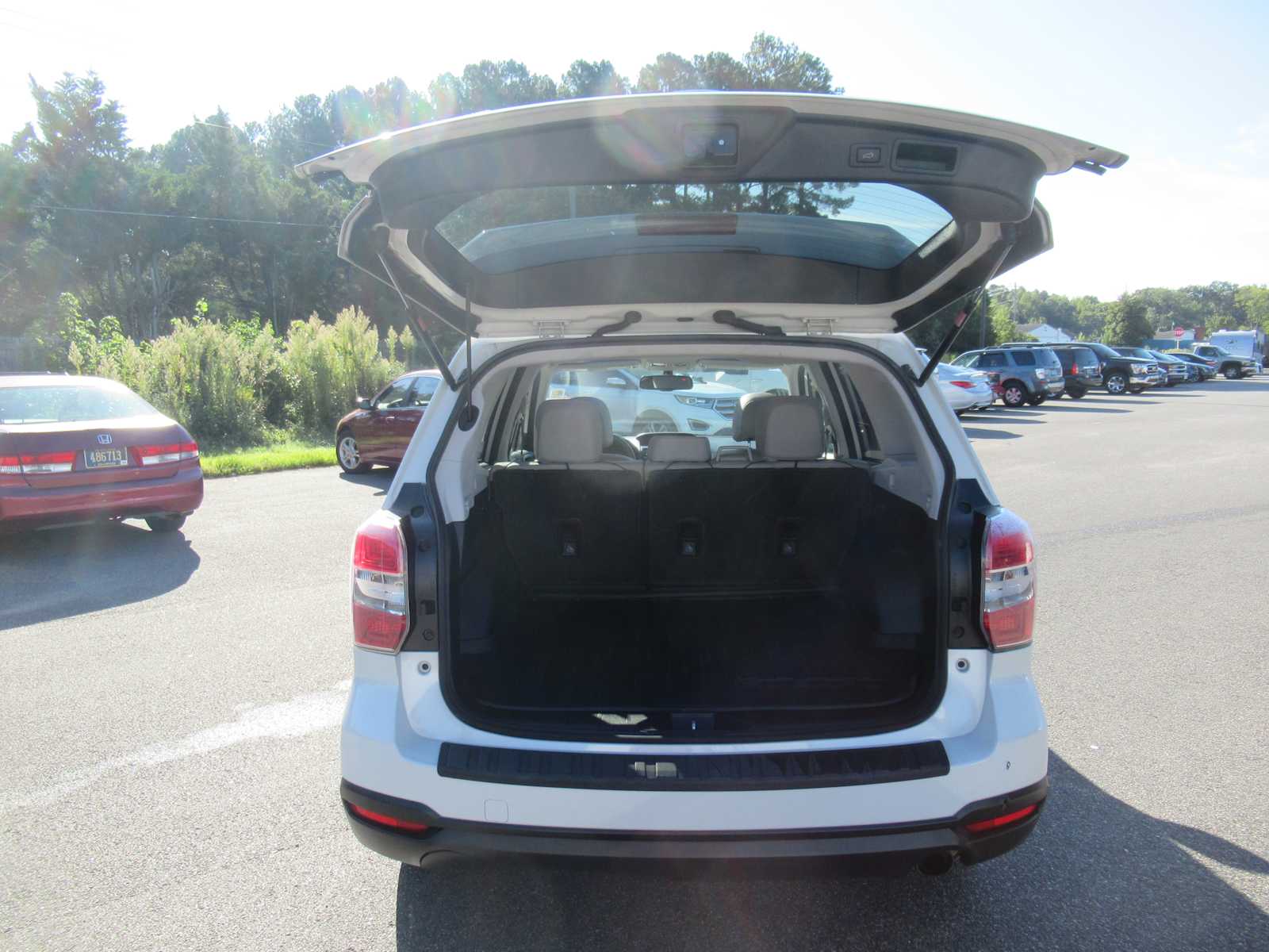 2015 Subaru Forester 2.5i Limited photo 16