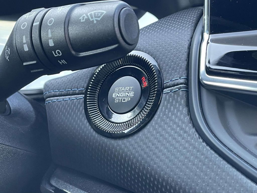2025 Jeep Compass Latitude photo 30