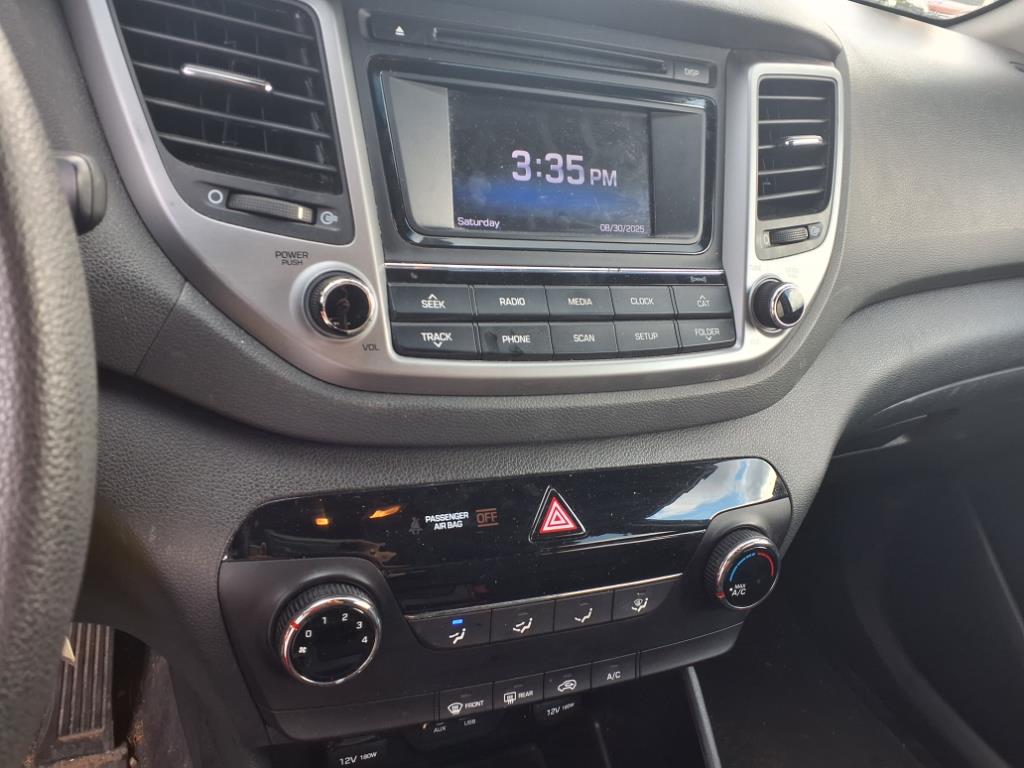 2016 Hyundai Tucson SE photo 13