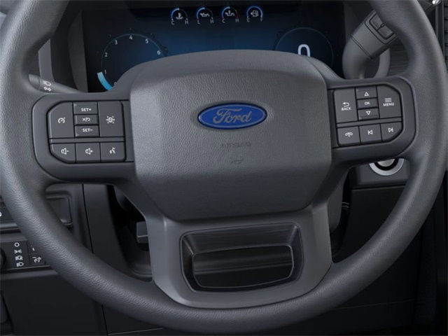 2025 Ford F-150 XL photo 4