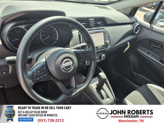 2025 Nissan Versa 1.6 S photo 4