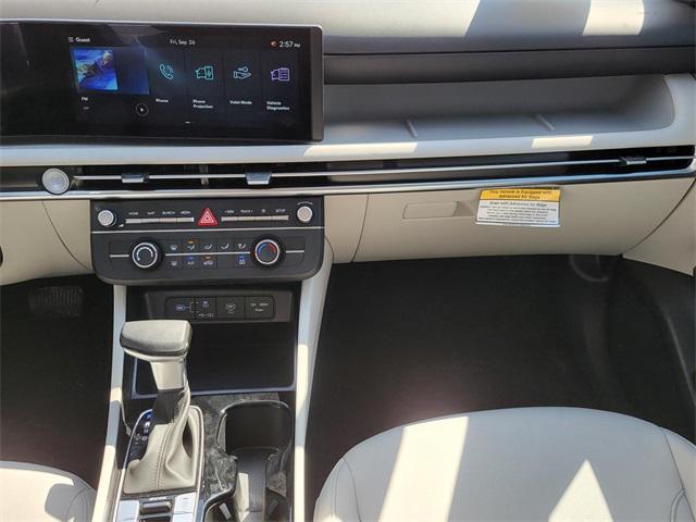 2025 Hyundai Tucson SE photo 9