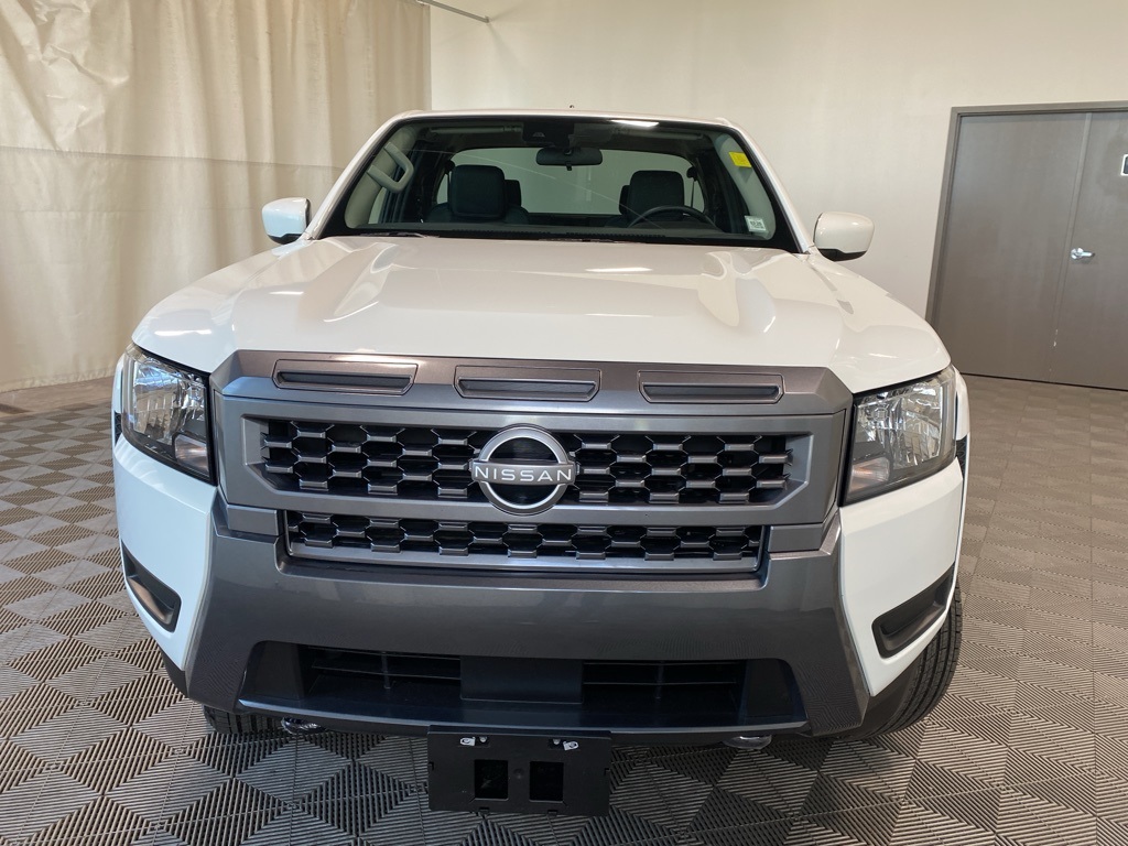 2025 Nissan Frontier SV photo 3