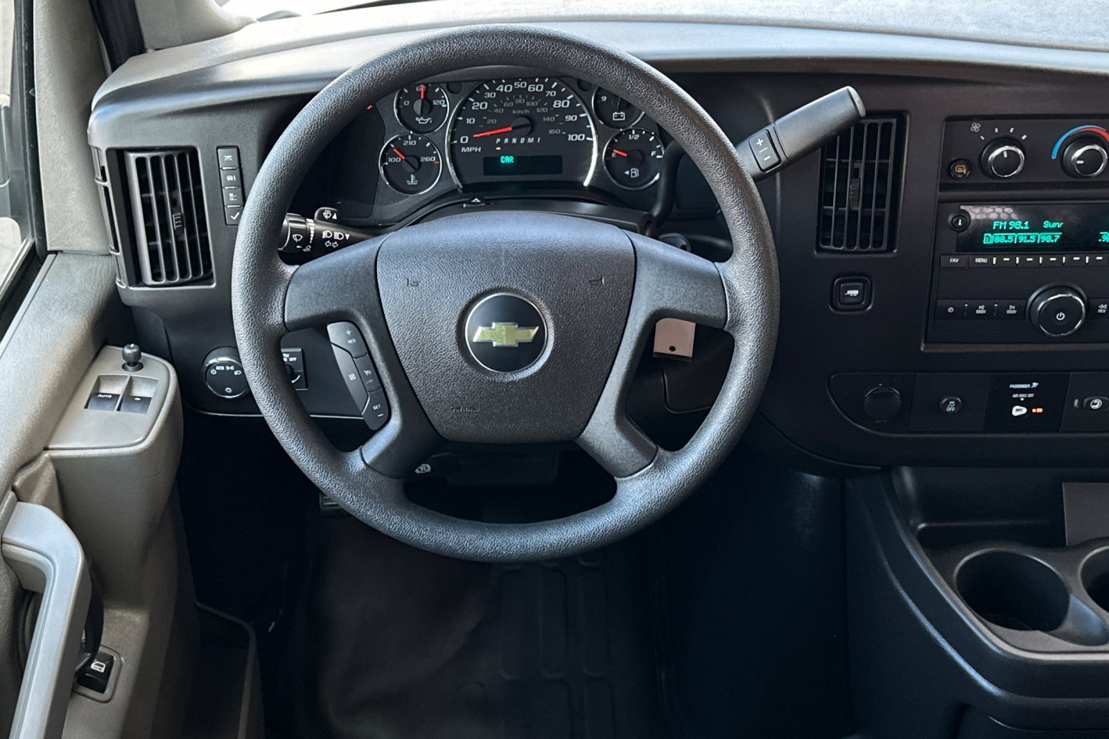 2023 Chevrolet Express 2500 Work Van Cargo photo 14