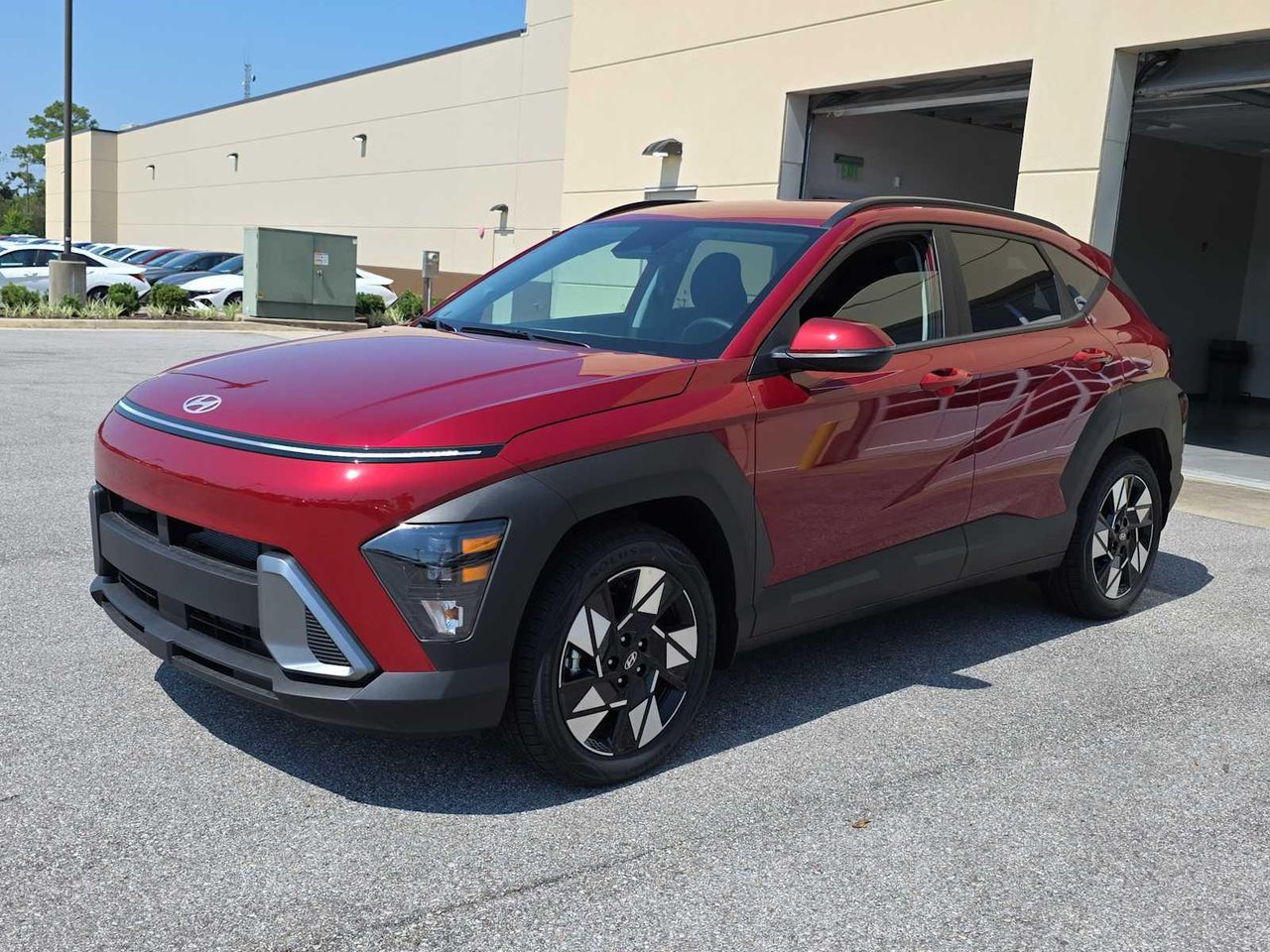 2025 Hyundai Kona SEL photo 3