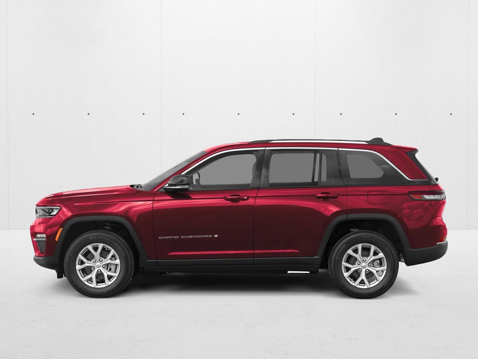 2025 Jeep Grand Cherokee Laredo X photo 3