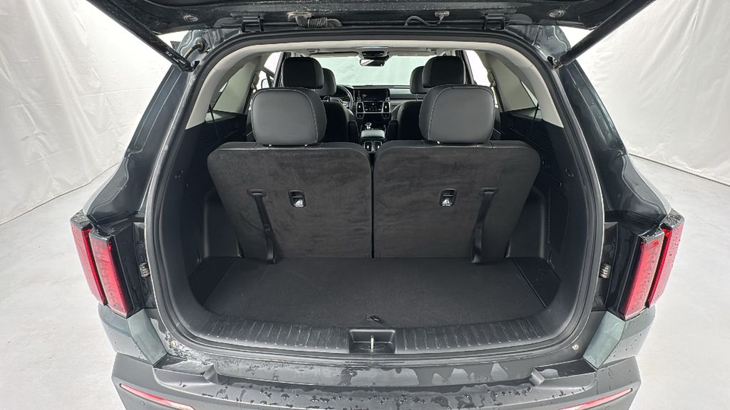 2022 Kia Sorento X-Line EX photo 16