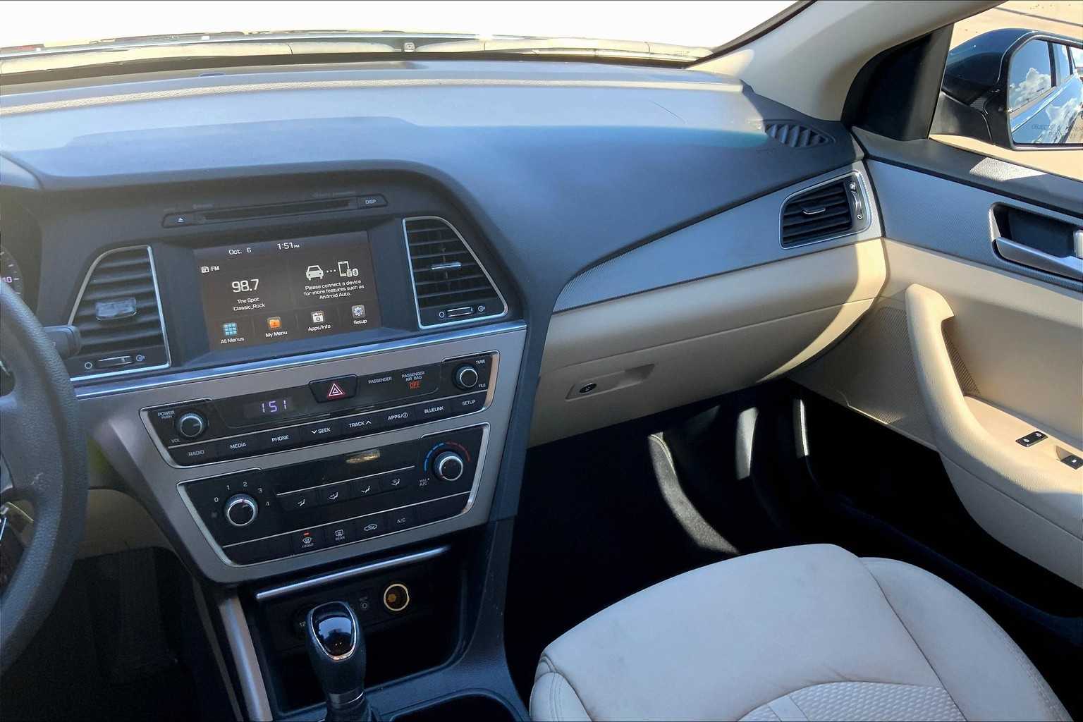 2016 Hyundai Sonata SE Eco photo 6