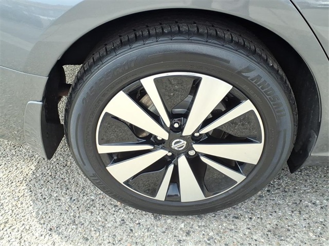 2021 Nissan Altima 2.5 SV photo 19