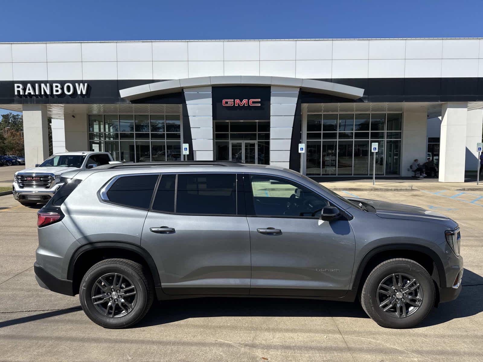2026 GMC Acadia Elevation's photo
