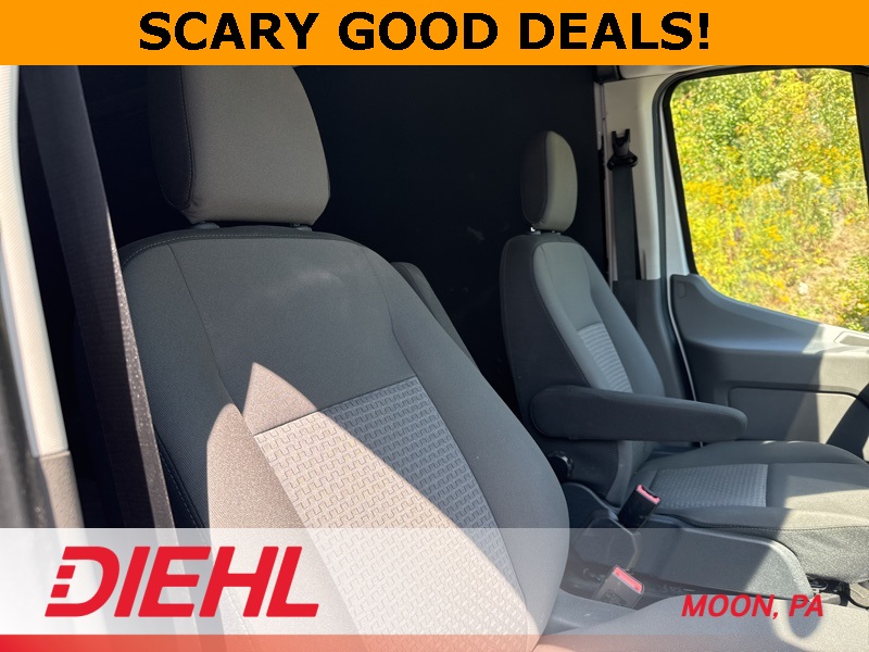 2024 Ford Transit photo 9