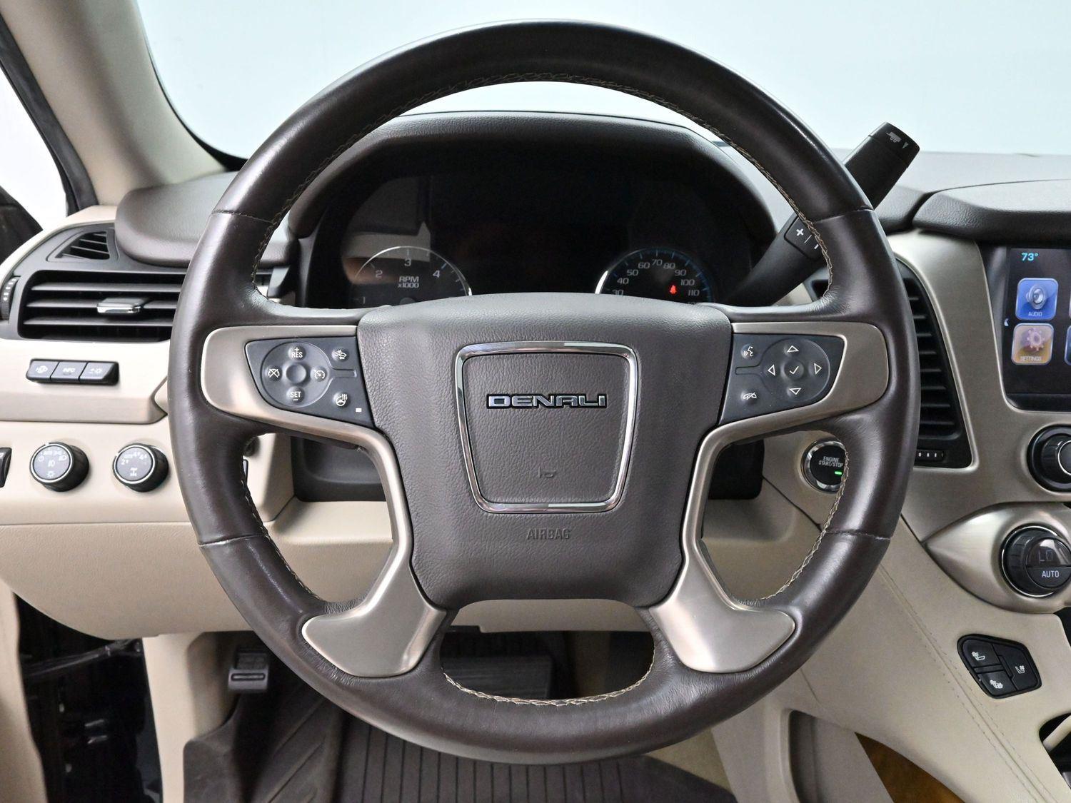 2017 Gmc Yukon Denali photo 15