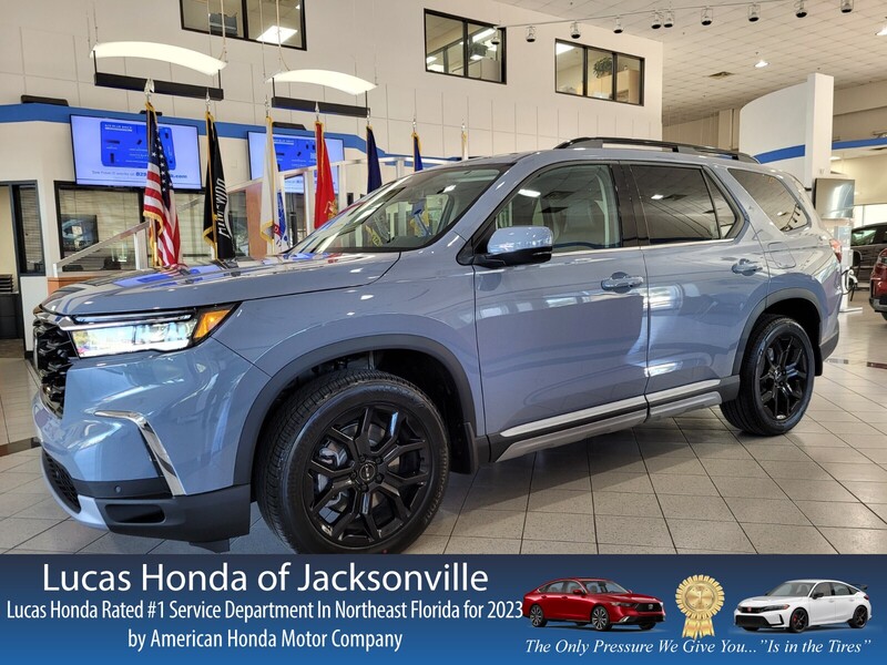 2025 Honda Pilot Touring's photo