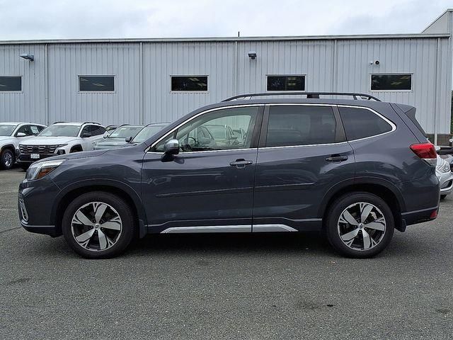 2021 Subaru Forester Touring photo 3
