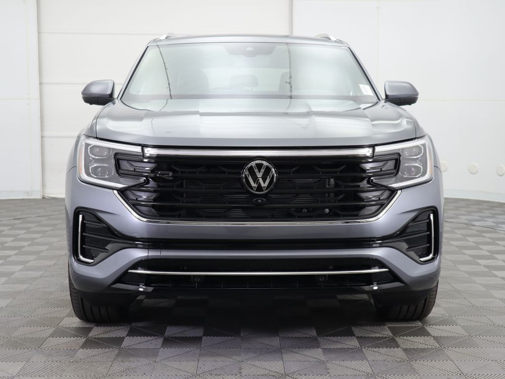 2025 Volkswagen Atlas Cross Sport SEL Premium R-Line photo 2