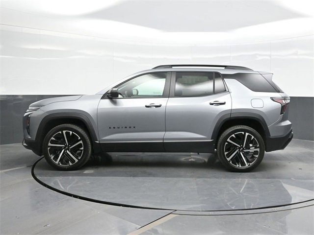 2026 Chevrolet Equinox RS photo 3