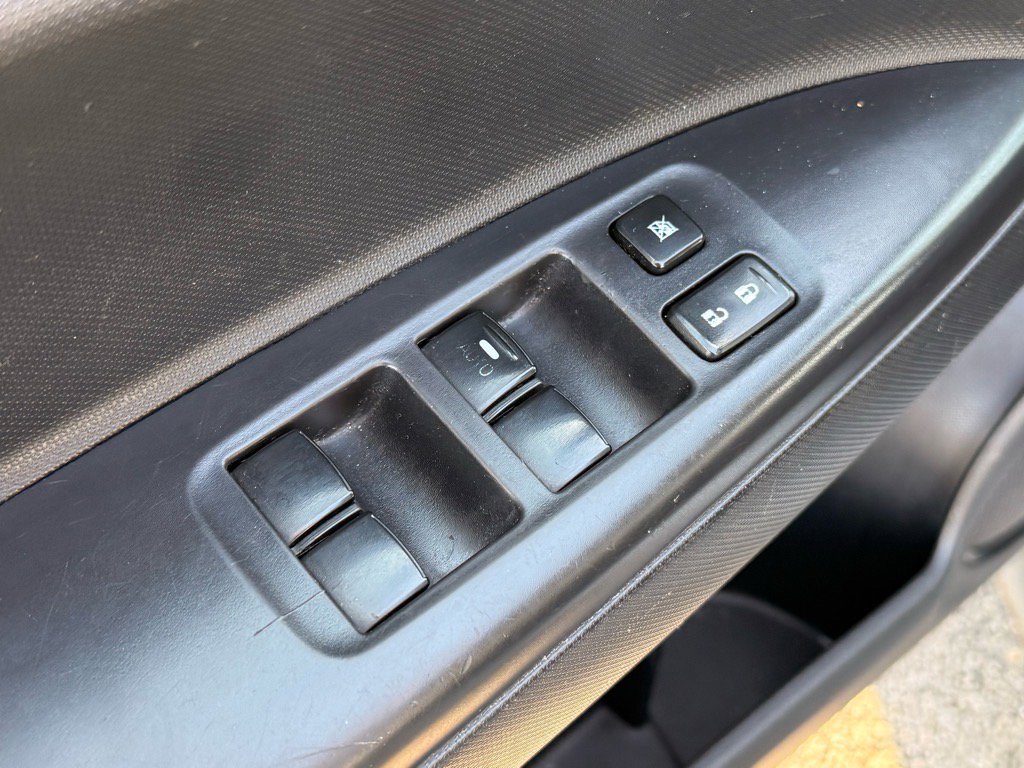 2020 Mitsubishi Mirage G4 ES photo 12