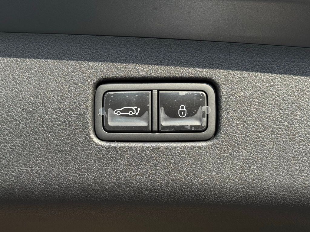 2026 Genesis GV70 3.5T Sport Prestige photo 15