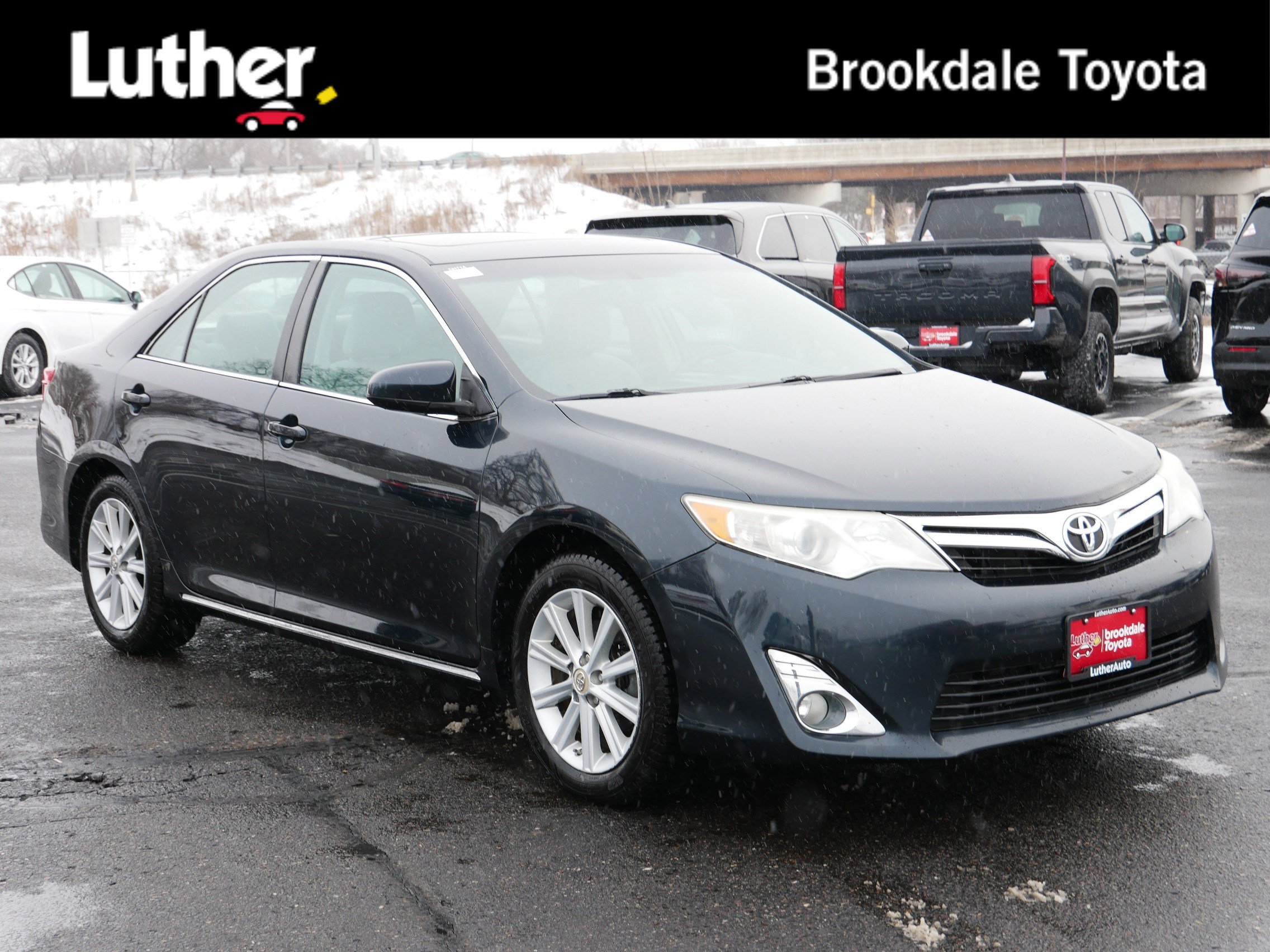 2012 Toyota Camry XLE's photo