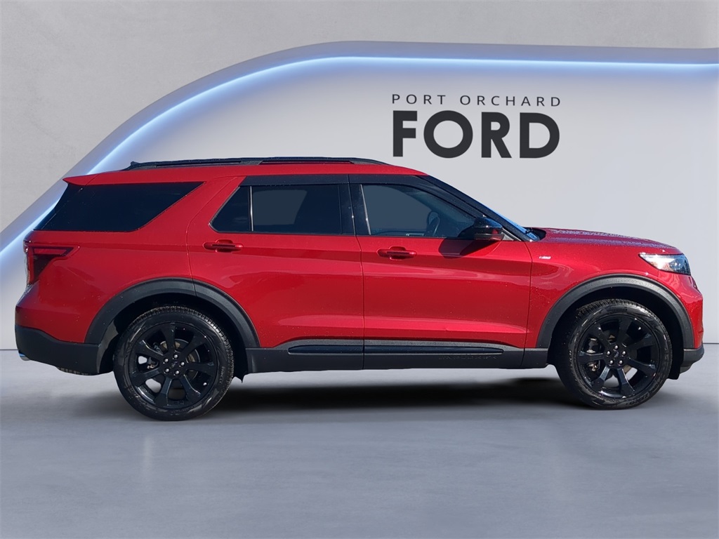 2023 Ford Explorer ST-Line photo 6
