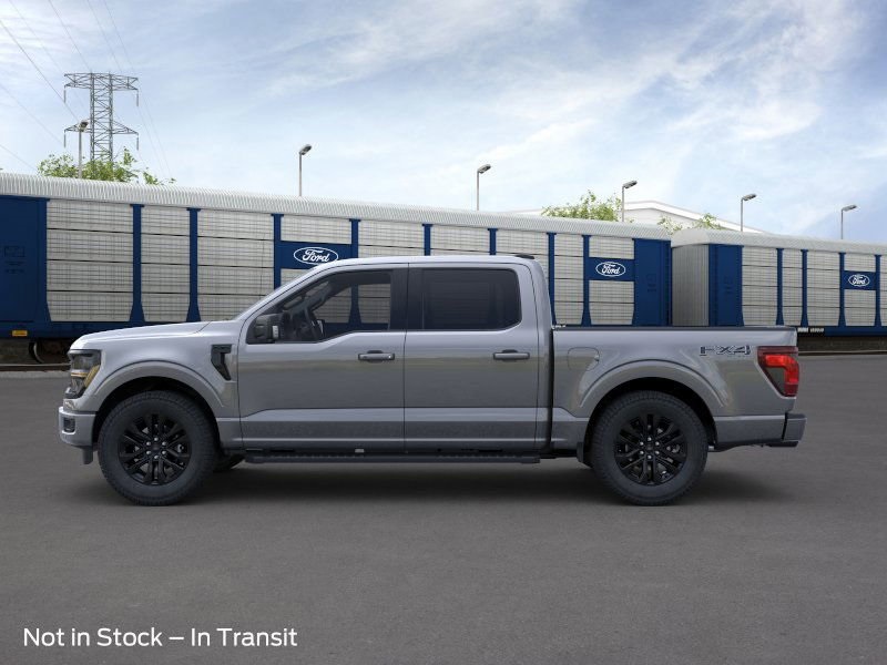2025 Ford F-150 XLT photo 2