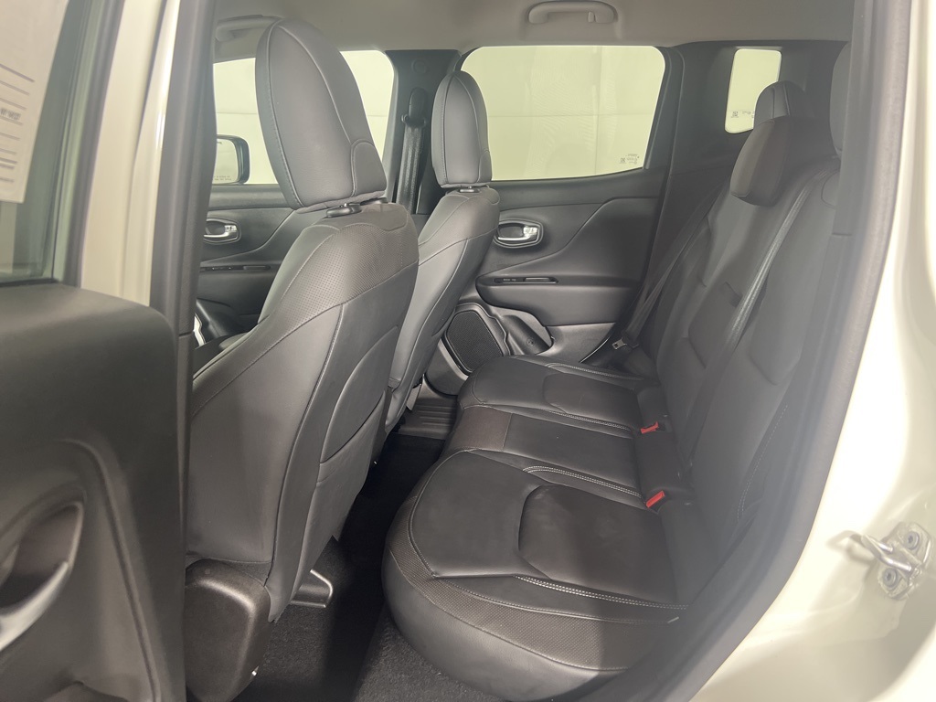 2022 Jeep Renegade Limited photo 30