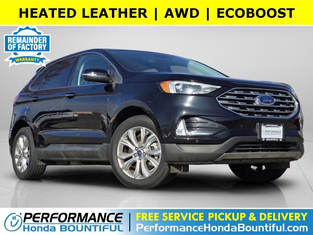 2022 Ford Edge Titanium's photo
