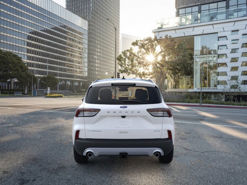 2022 Ford Escape Titanium photo 4
