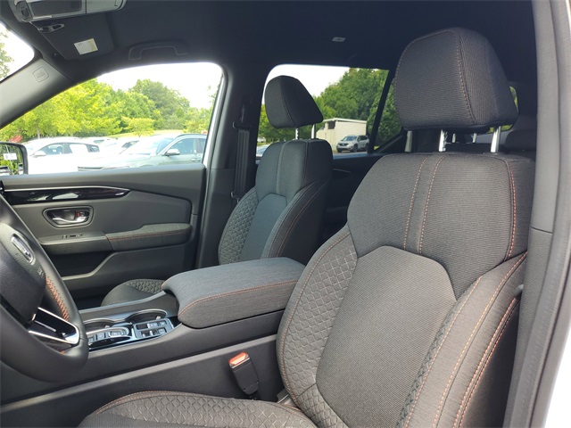 2025 Honda Pilot Sport photo 14