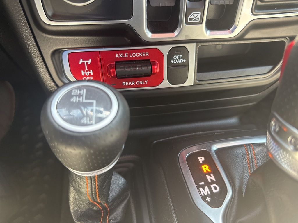 2023 Jeep Gladiator Mojave photo 18