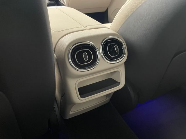 2026 Mercedes Benz GLC 350e 4MATIC photo 30