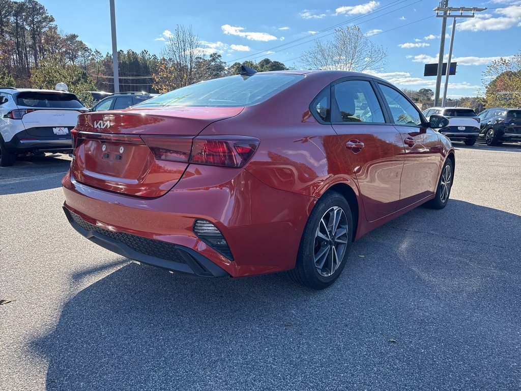 2023 Kia Forte LXS photo 4