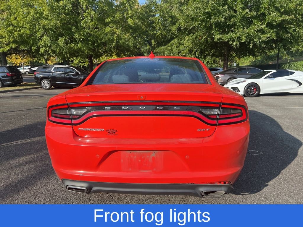 2018 Dodge Charger SXT Plus photo 6