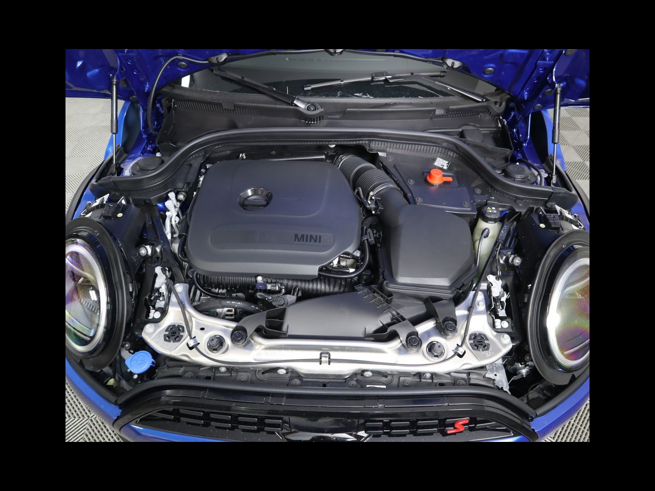 2025 Mini Cooper 2 Door Hardtop Signature photo 26
