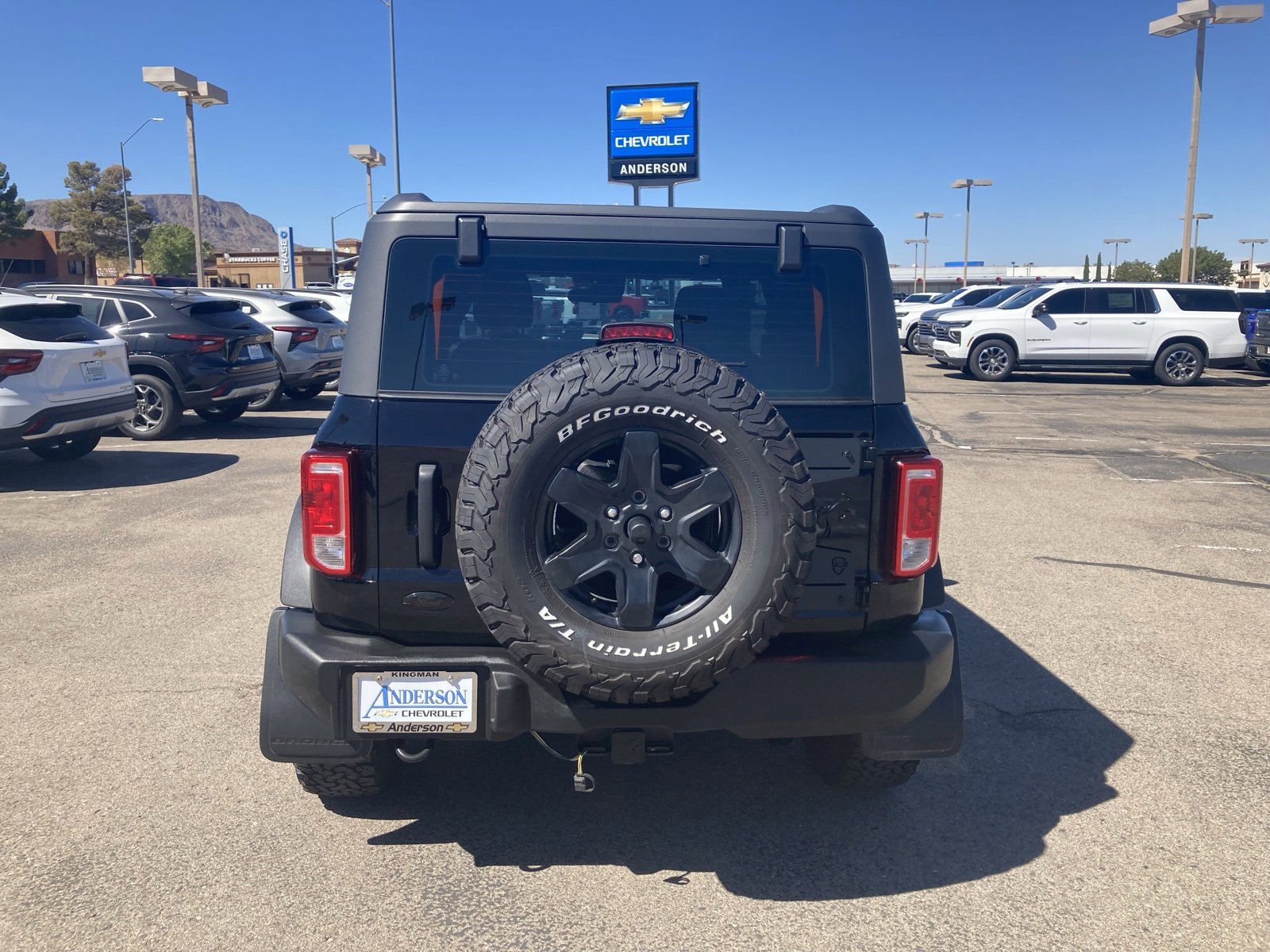2023 Ford Bronco Base photo 5