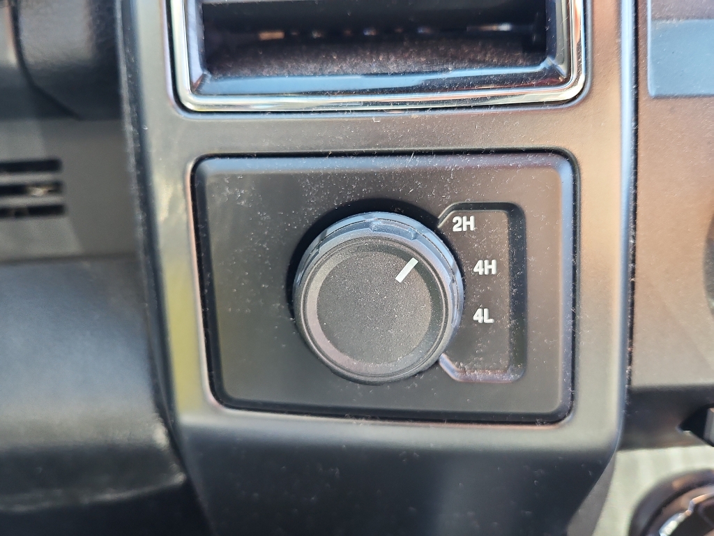 2018 Ford F-150 XLT photo 19