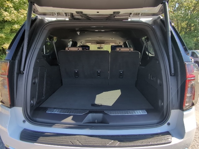 2024 Chevrolet Suburban Premier photo 45