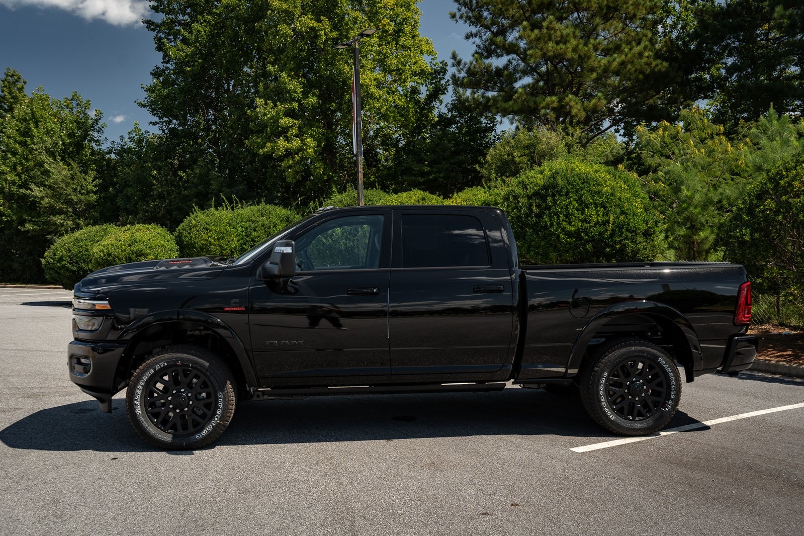 2026 Ram 2500 Limited photo 8