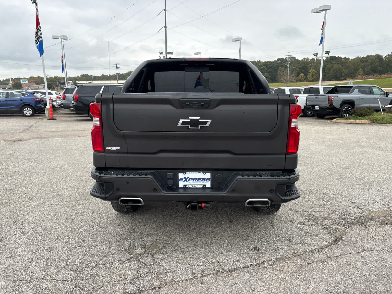 2022 Chevrolet Silverado 1500 LT Trail Boss photo 3