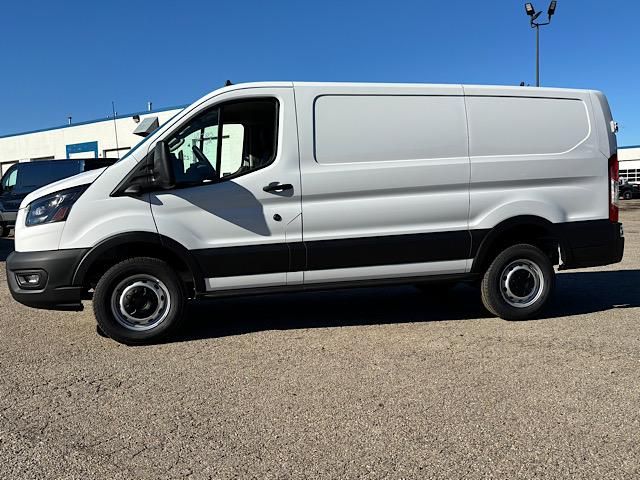 2024 Ford Transit photo 4