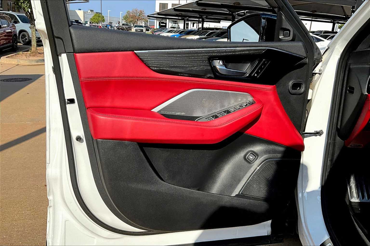 2022 Acura MDX Type S Advance photo 23