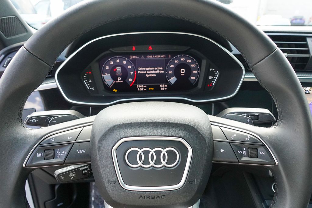 2025 Audi Q3 S line Premium photo 14