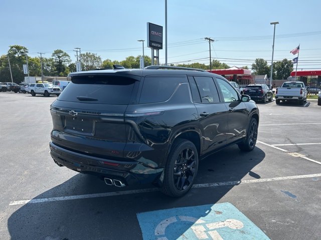 2026 Chevrolet Traverse RS photo 2