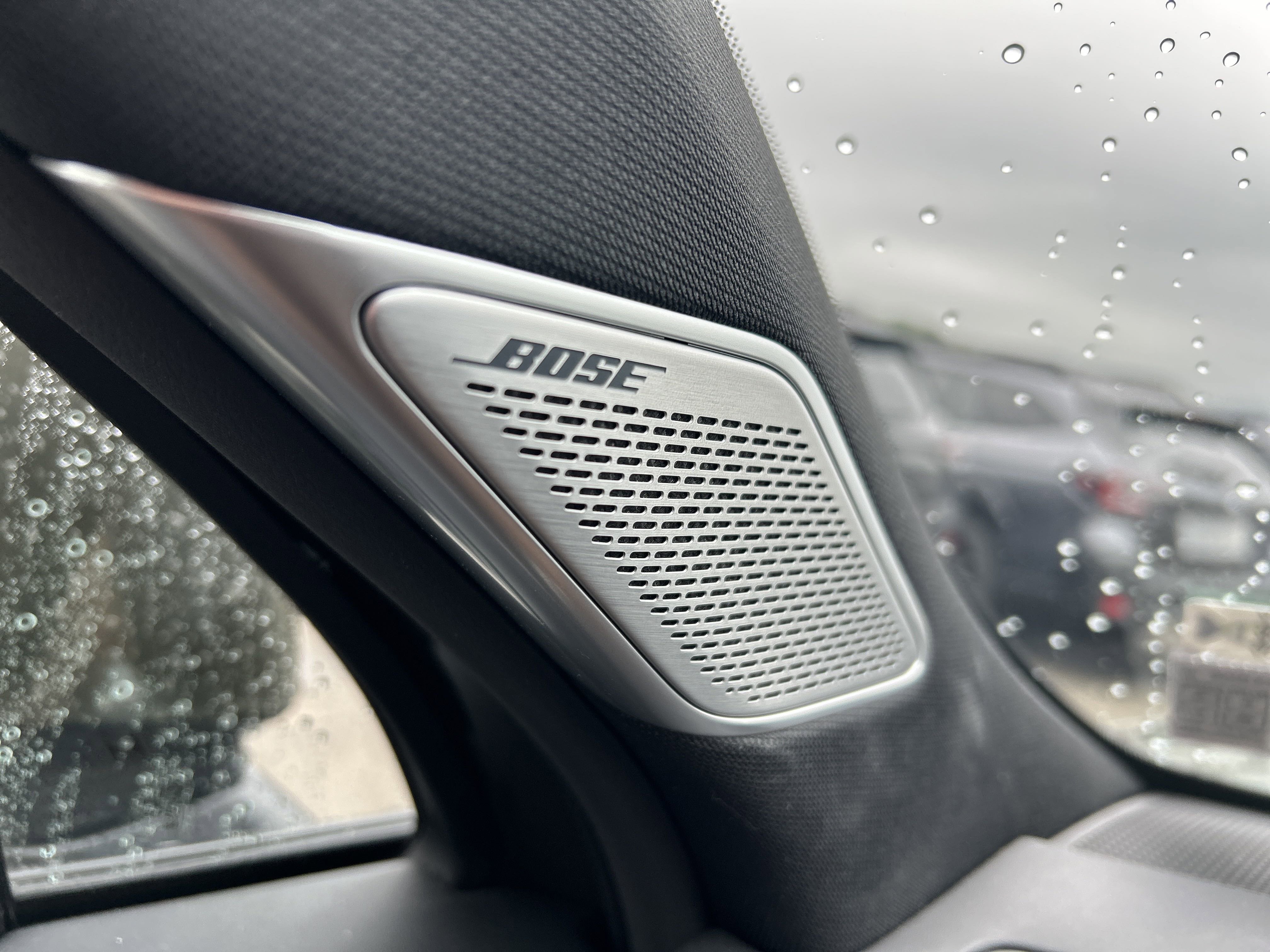 2025 Hyundai Santa Fe Limited photo 10
